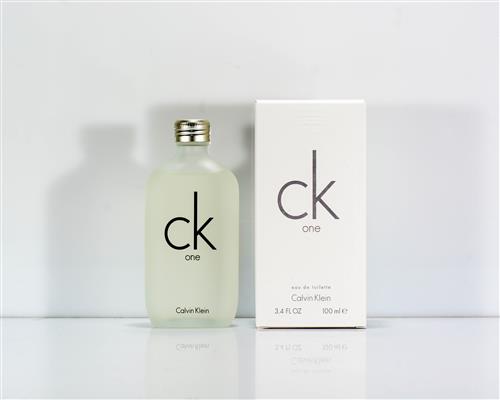 Calvin Klein CK One Eau de Toilette Spray 100 ml